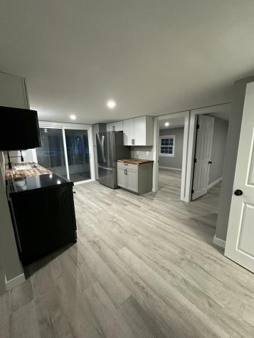 10 Vafiades Avenue Avenue Hermon ME 04401