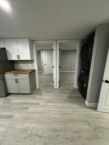 10 Vafiades Avenue Avenue Hermon ME 04401