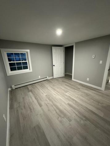 10 Vafiades Avenue Avenue Hermon ME 04401