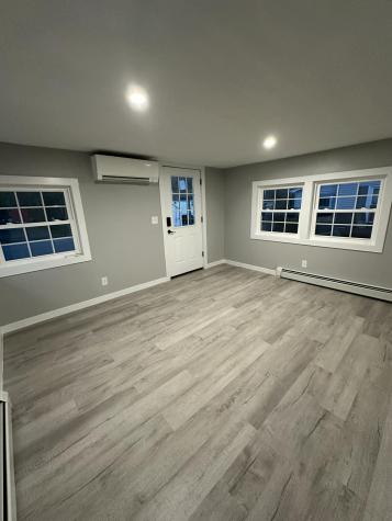 10 Vafiades Avenue Avenue Hermon ME 04401