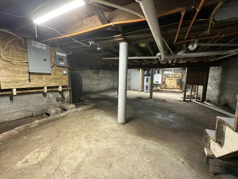 10 Vafiades Avenue Avenue Hermon ME 04401