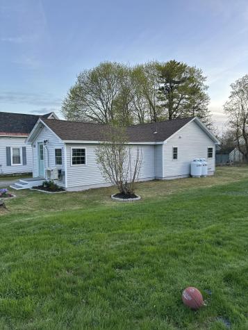 10 Vafiades Avenue Avenue Hermon ME 04401