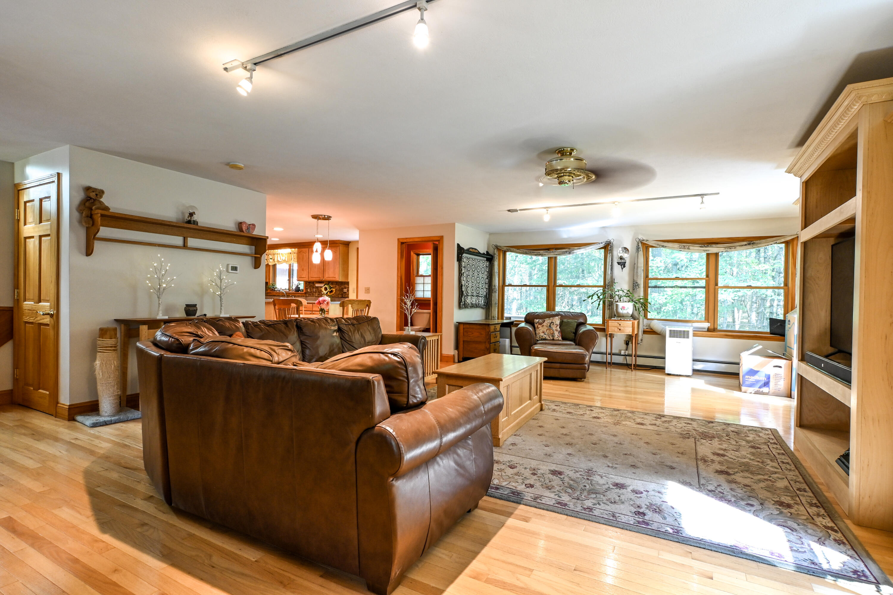 465 Manchester Road Standish ME 04085