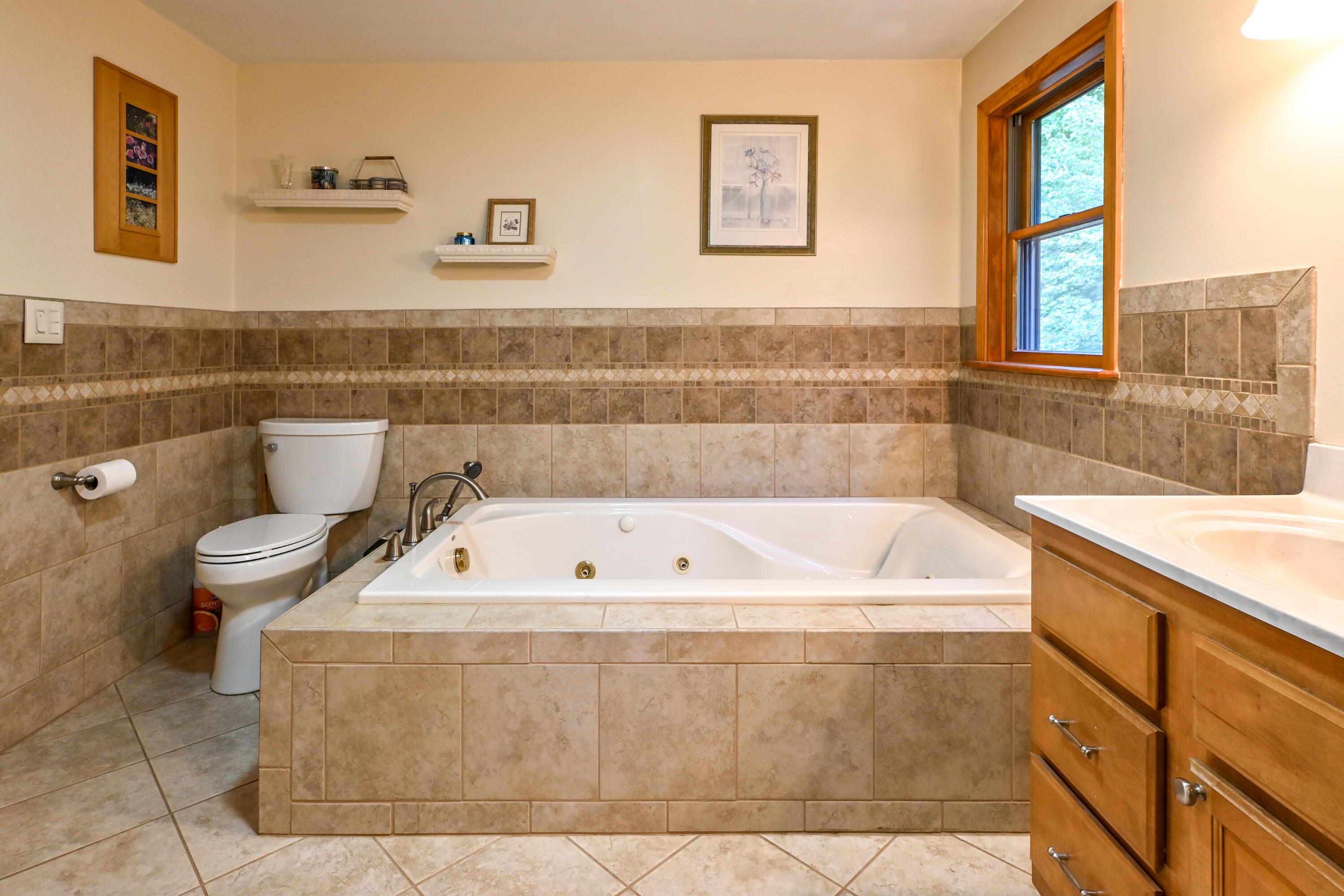 465 Manchester Road Standish ME 04085