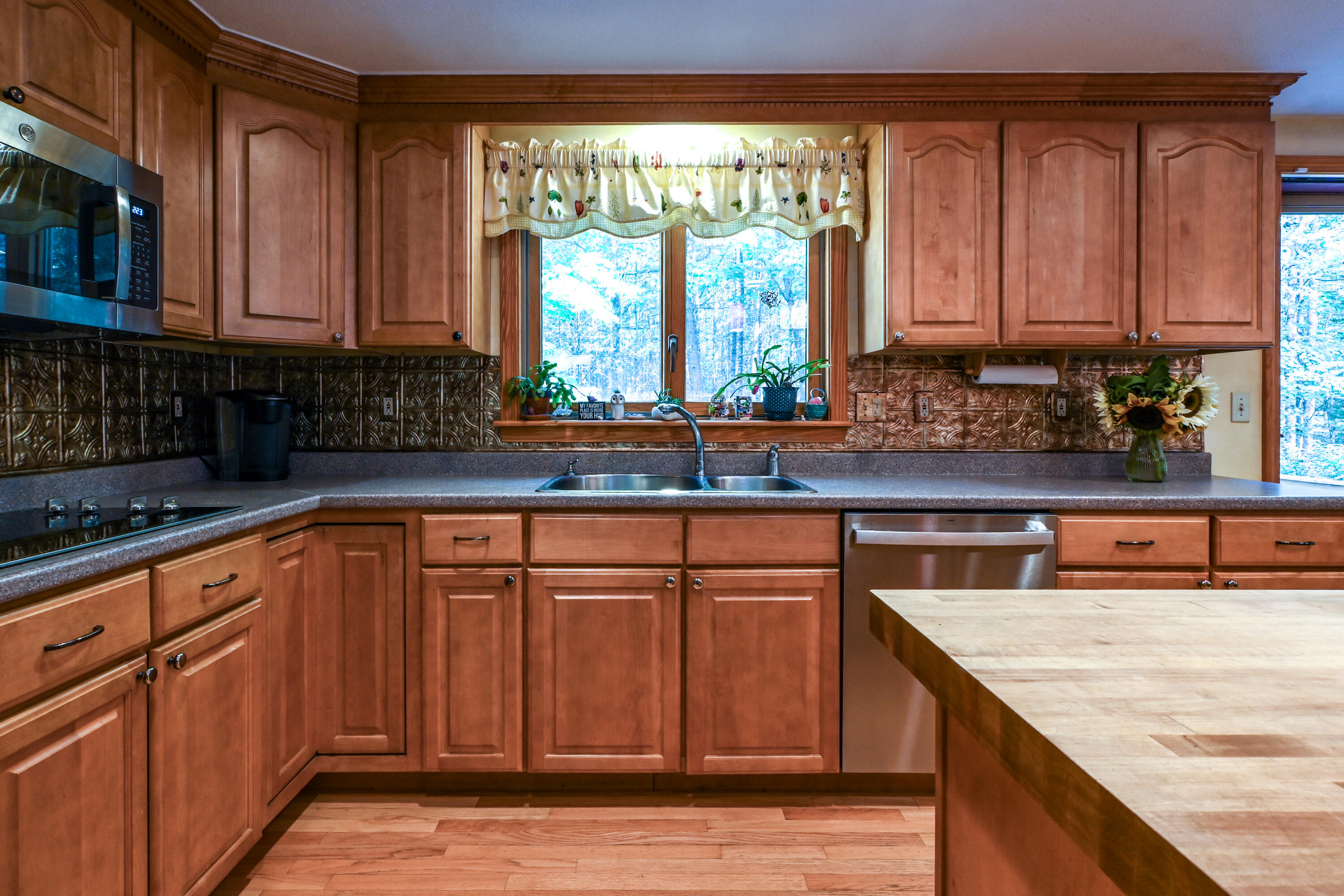 465 Manchester Road Standish ME 04085