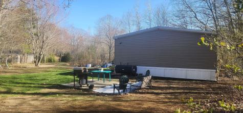 12 Breezy Lane China ME 04358