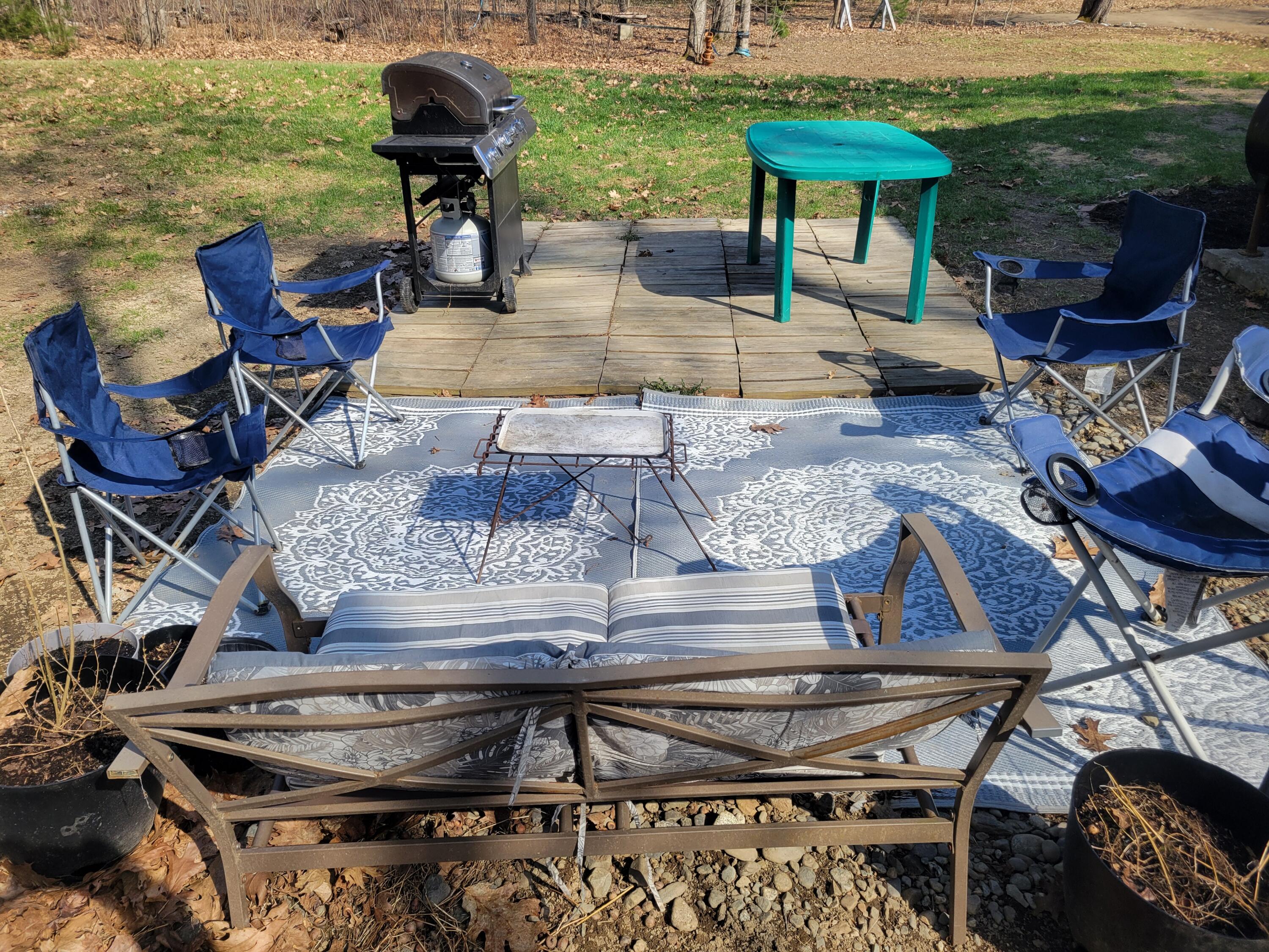 12 Breezy Lane China ME 04358