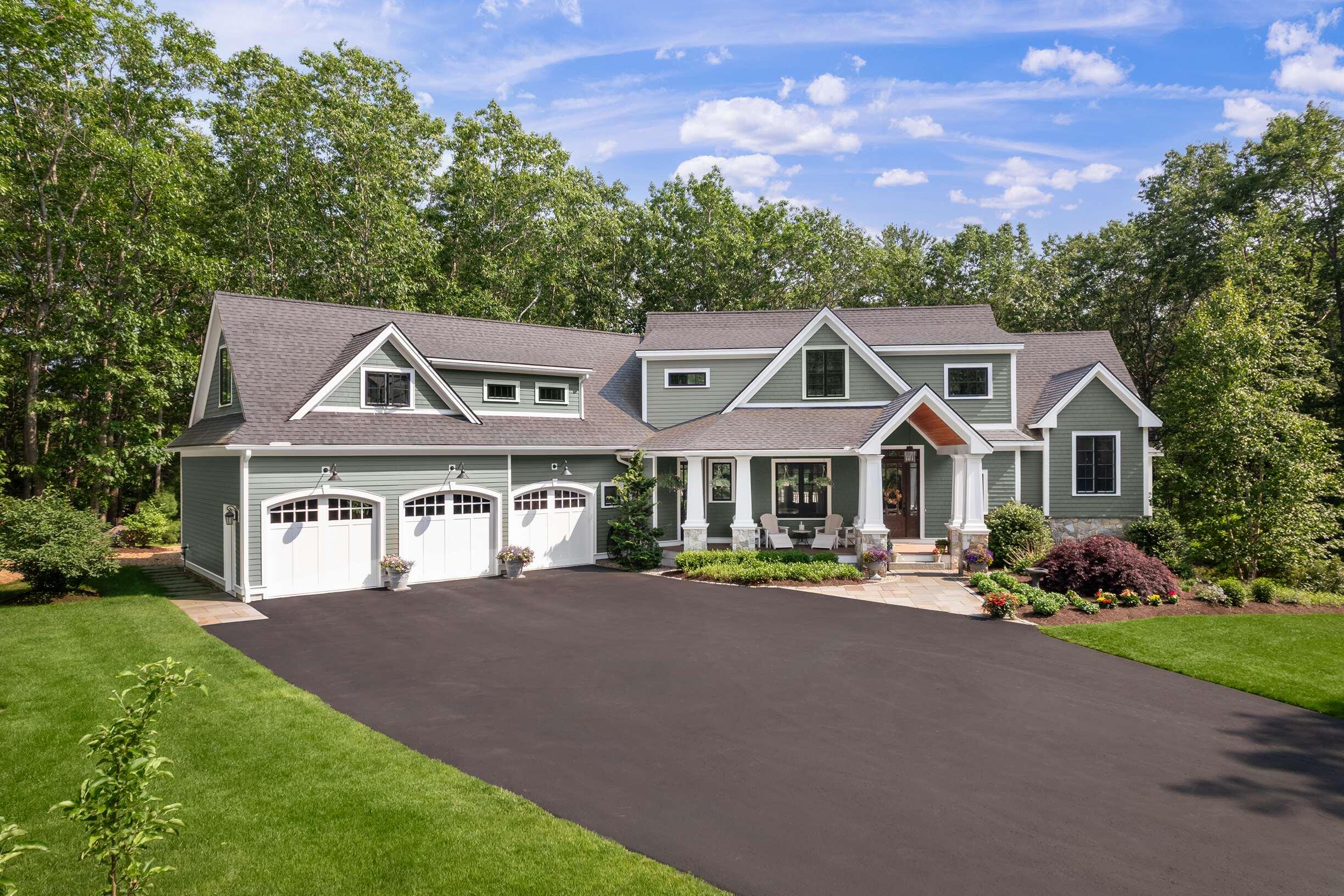 2 Bristol Lane York ME 03909