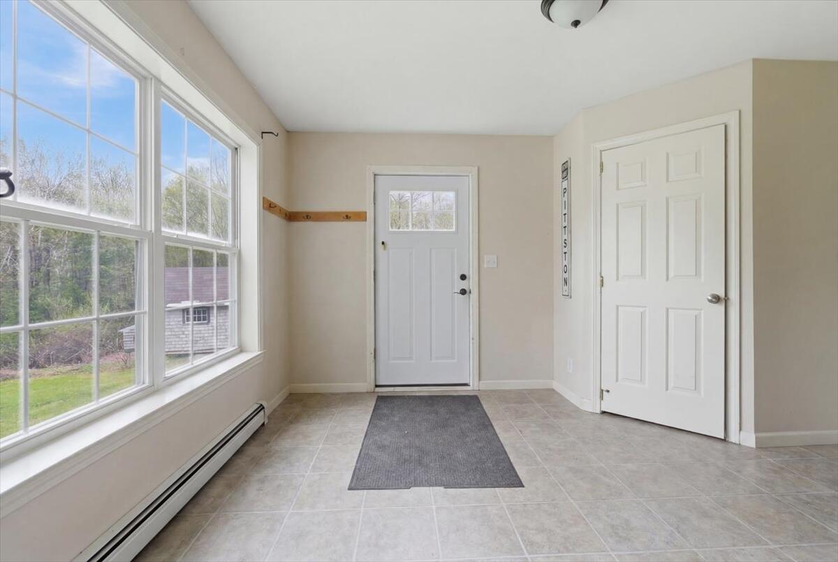 37 Palmer Road Pittston ME 04345