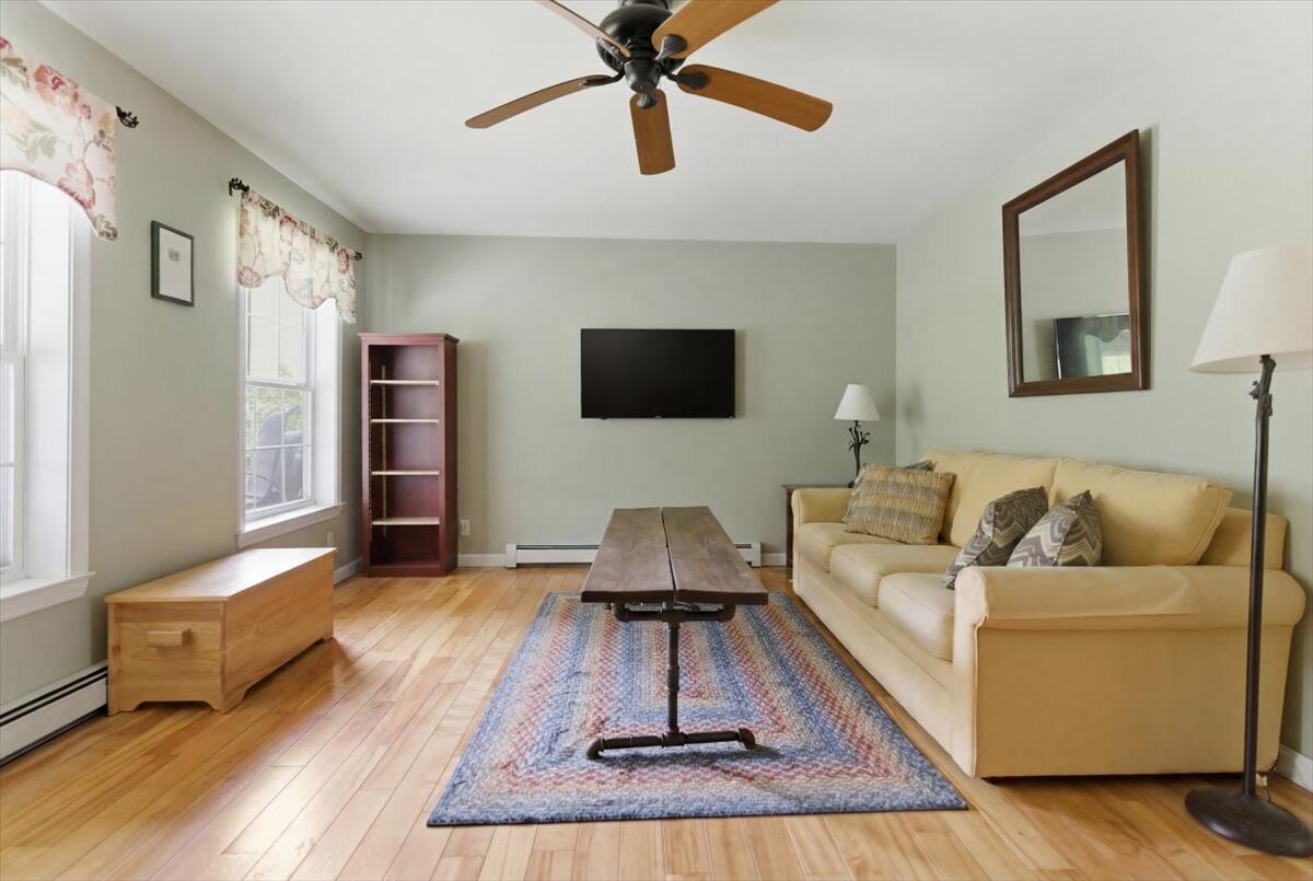 37 Palmer Road Pittston ME 04345