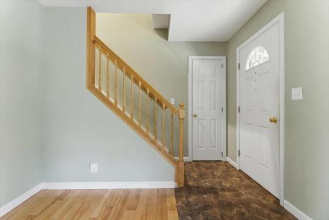 37 Palmer Road Pittston ME 04345