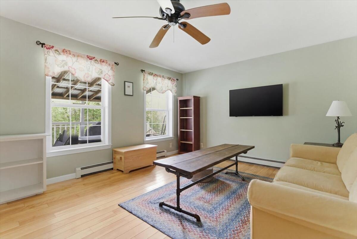 37 Palmer Road Pittston ME 04345