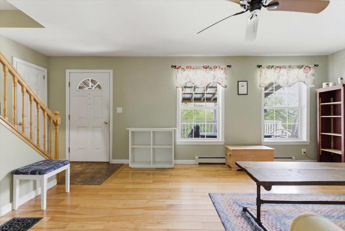 37 Palmer Road Pittston ME 04345