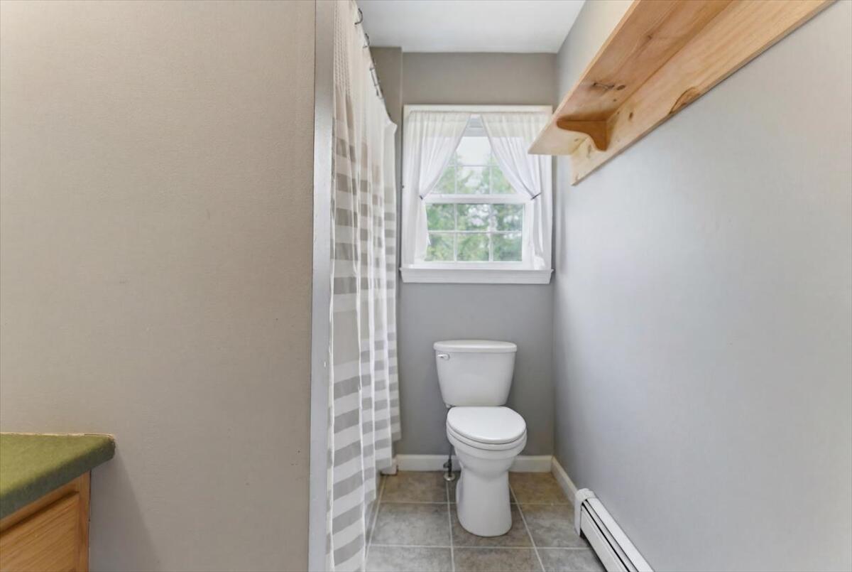 37 Palmer Road Pittston ME 04345