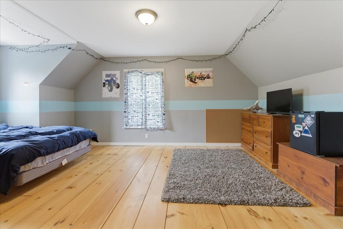 37 Palmer Road Pittston ME 04345