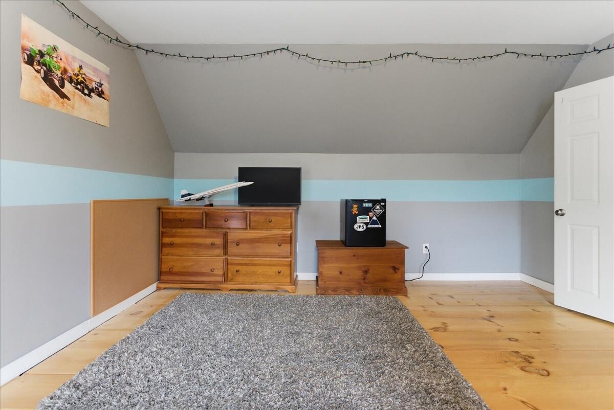 37 Palmer Road Pittston ME 04345