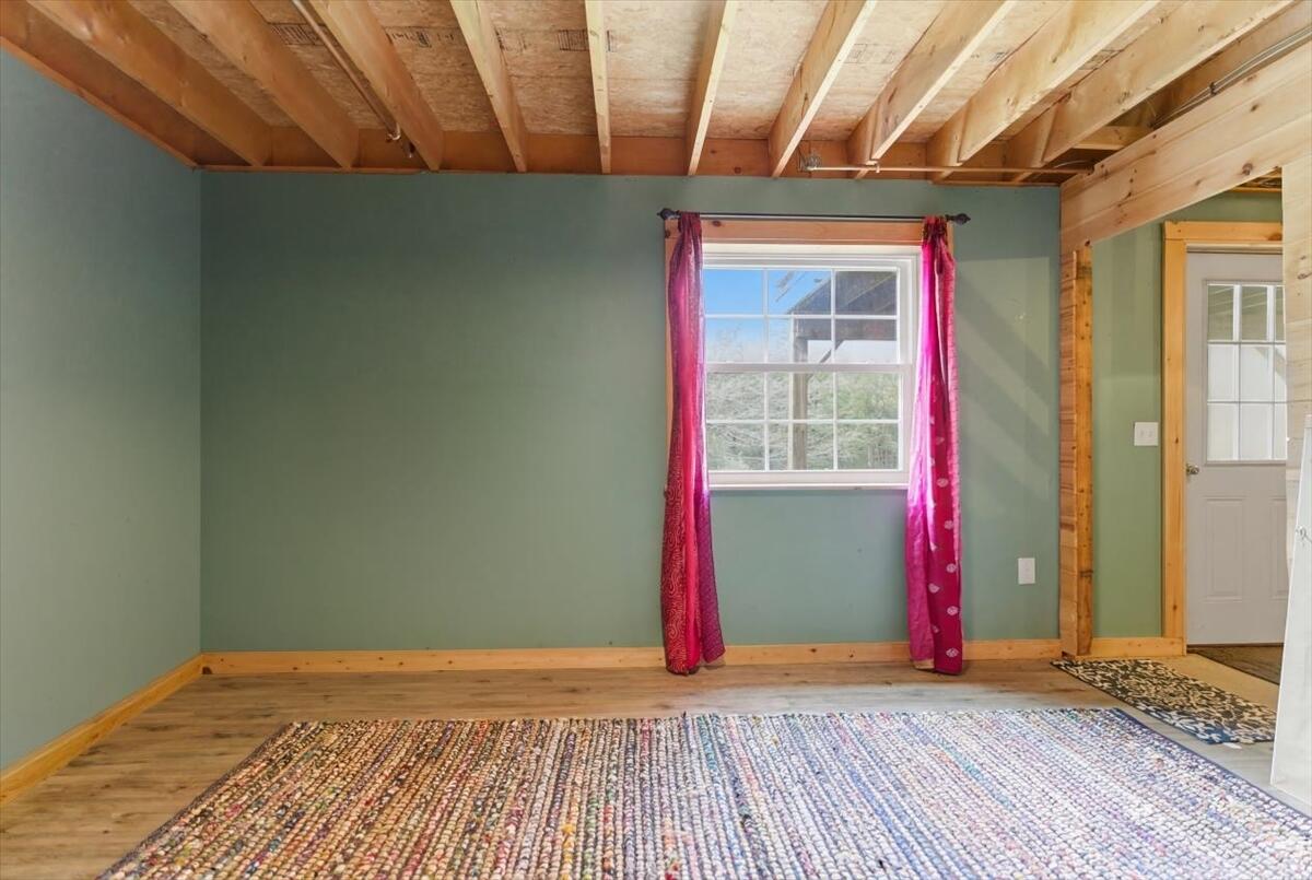 37 Palmer Road Pittston ME 04345