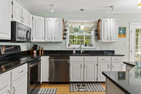 119 Eddy Road Edgecomb ME 04556