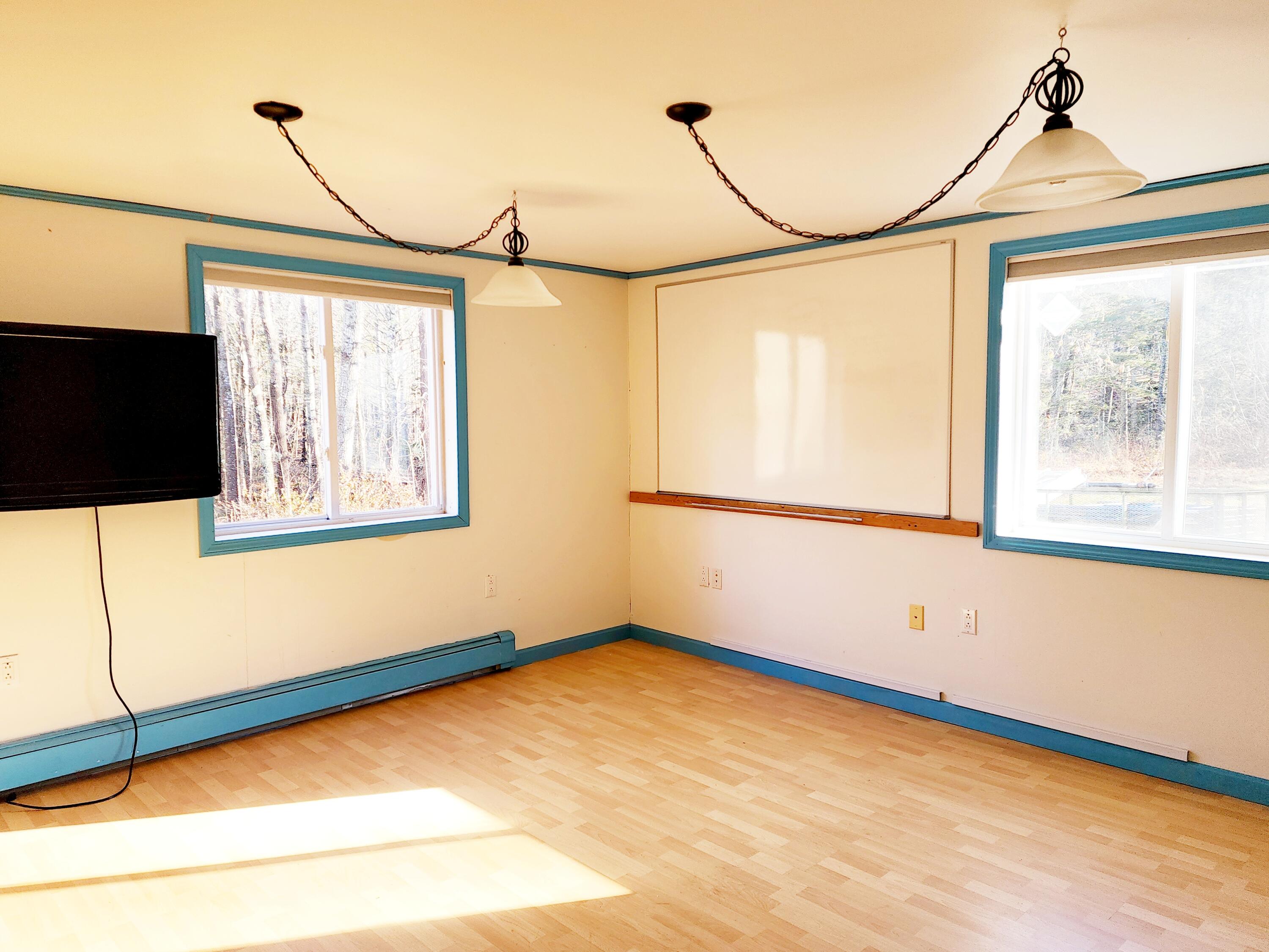 119 Eddy Road Edgecomb ME 04556