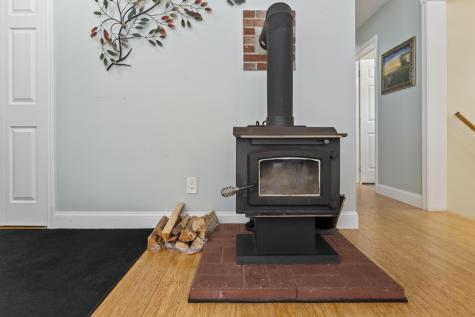 119 Eddy Road Edgecomb ME 04556