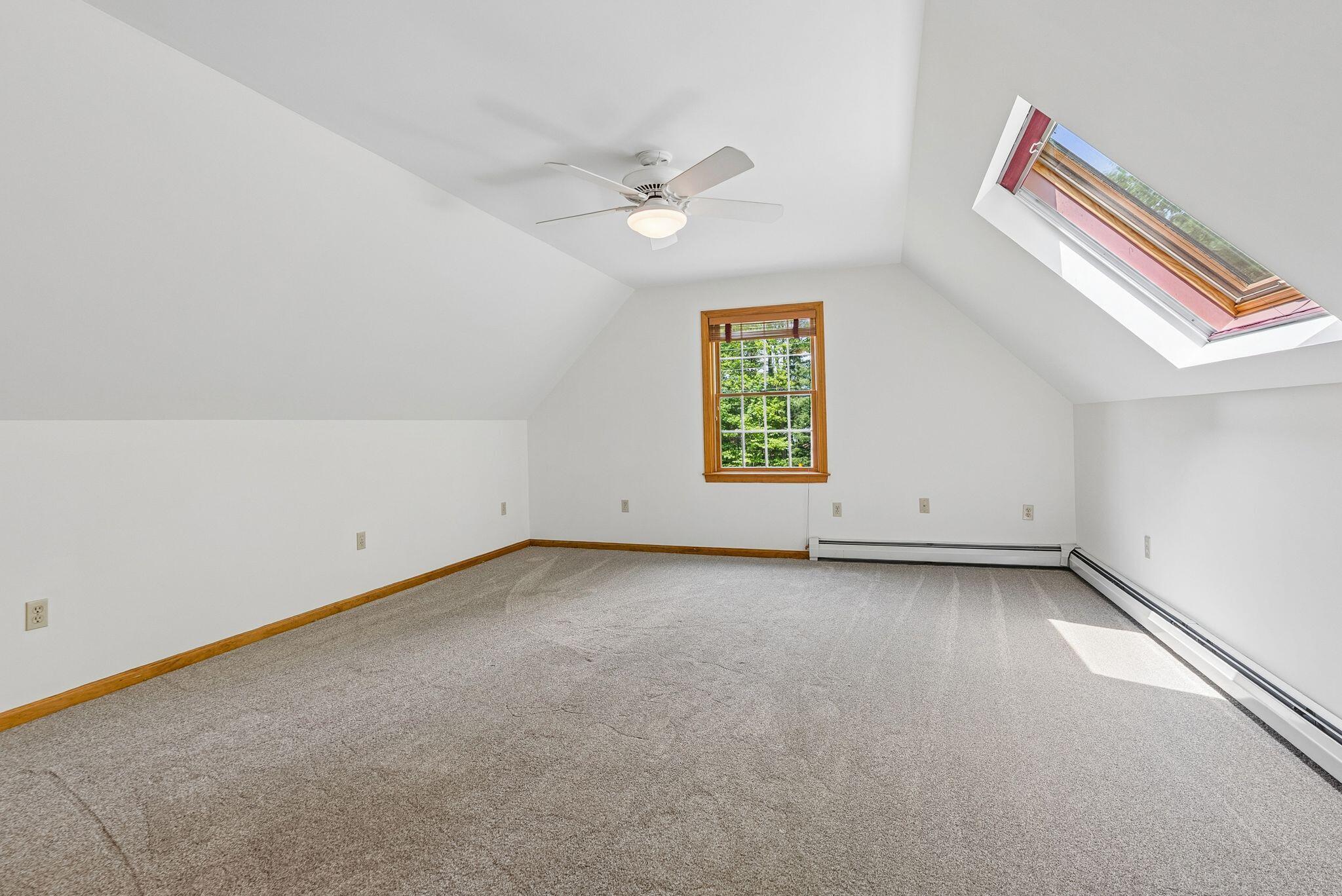 8 Whitney Way Topsham ME 04086