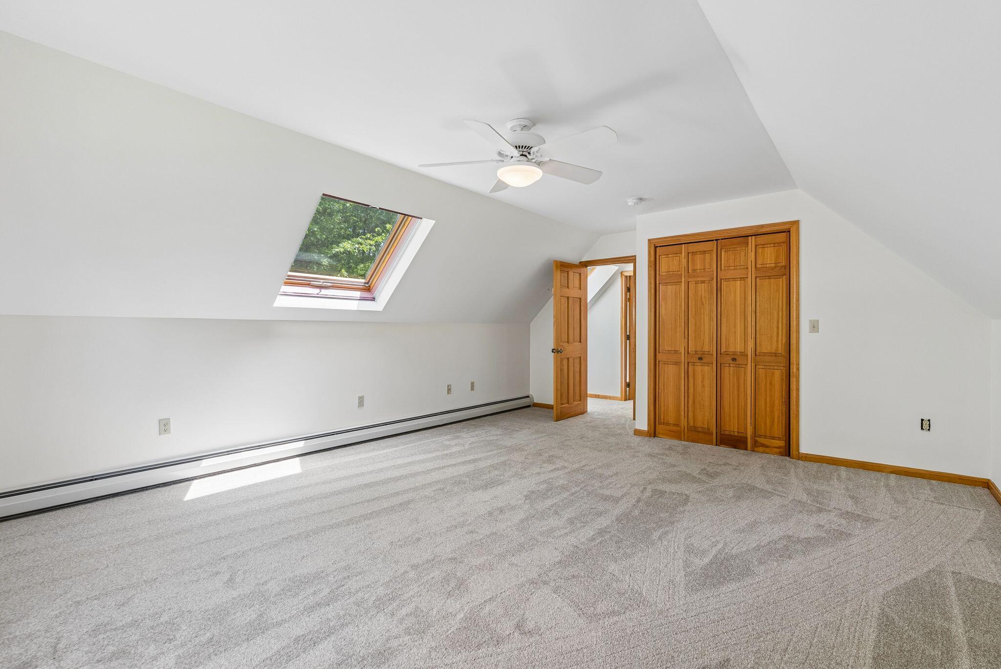 8 Whitney Way Topsham ME 04086