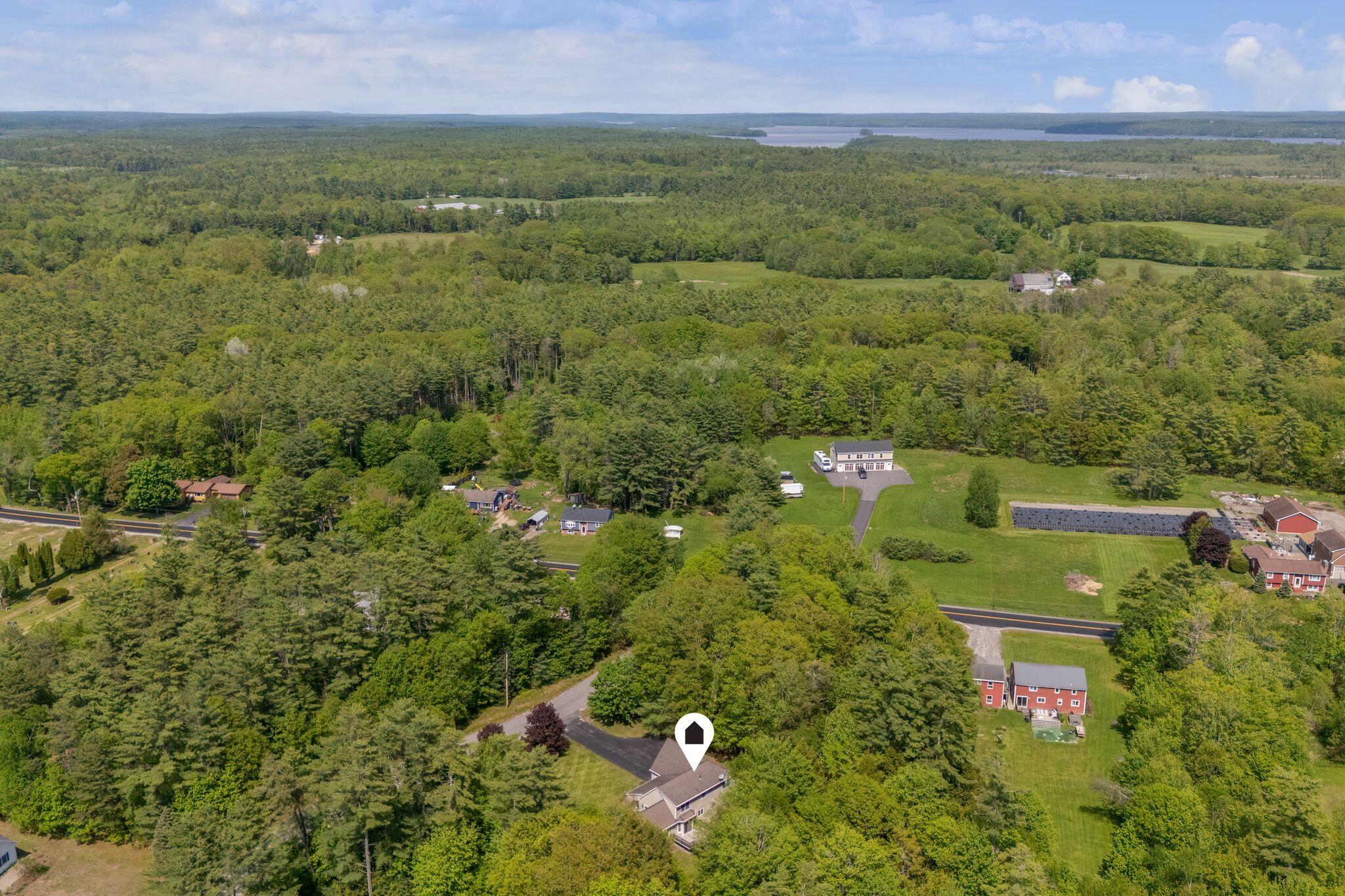 8 Whitney Way Topsham ME 04086