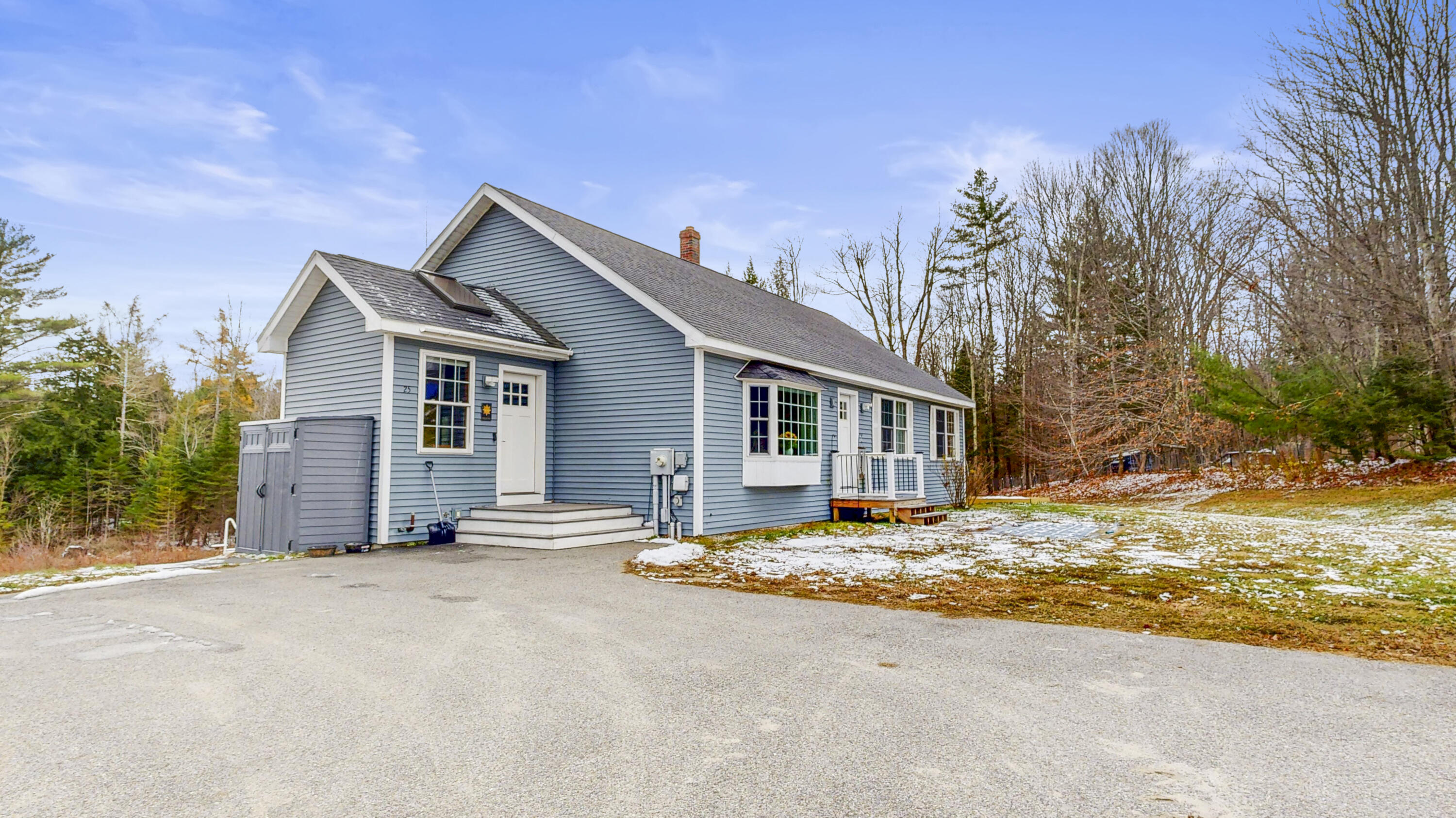 25 Fairview Drive Leeds ME 04263