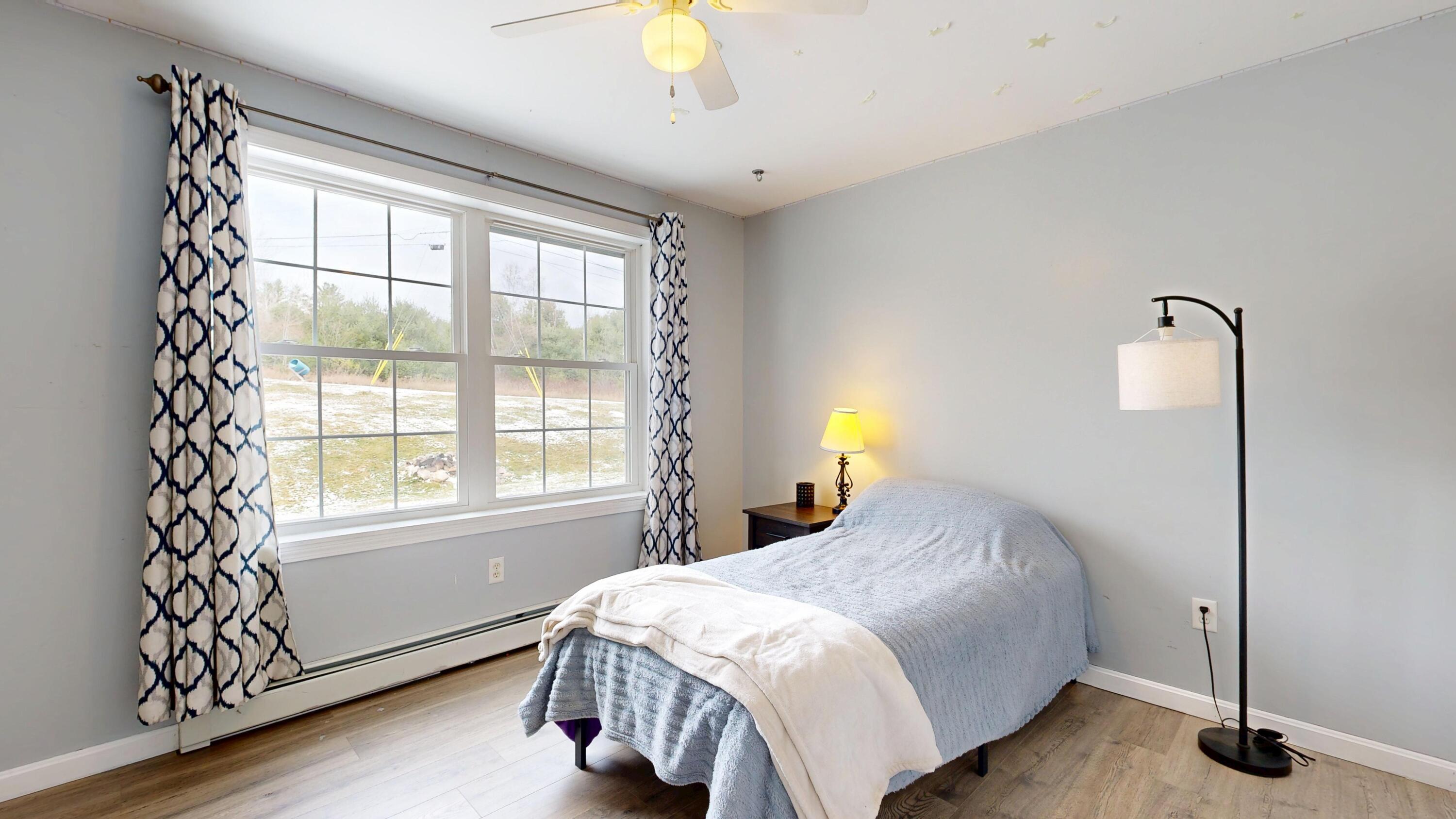 25 Fairview Drive Leeds ME 04263