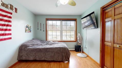 25 Fairview Drive Leeds ME 04263