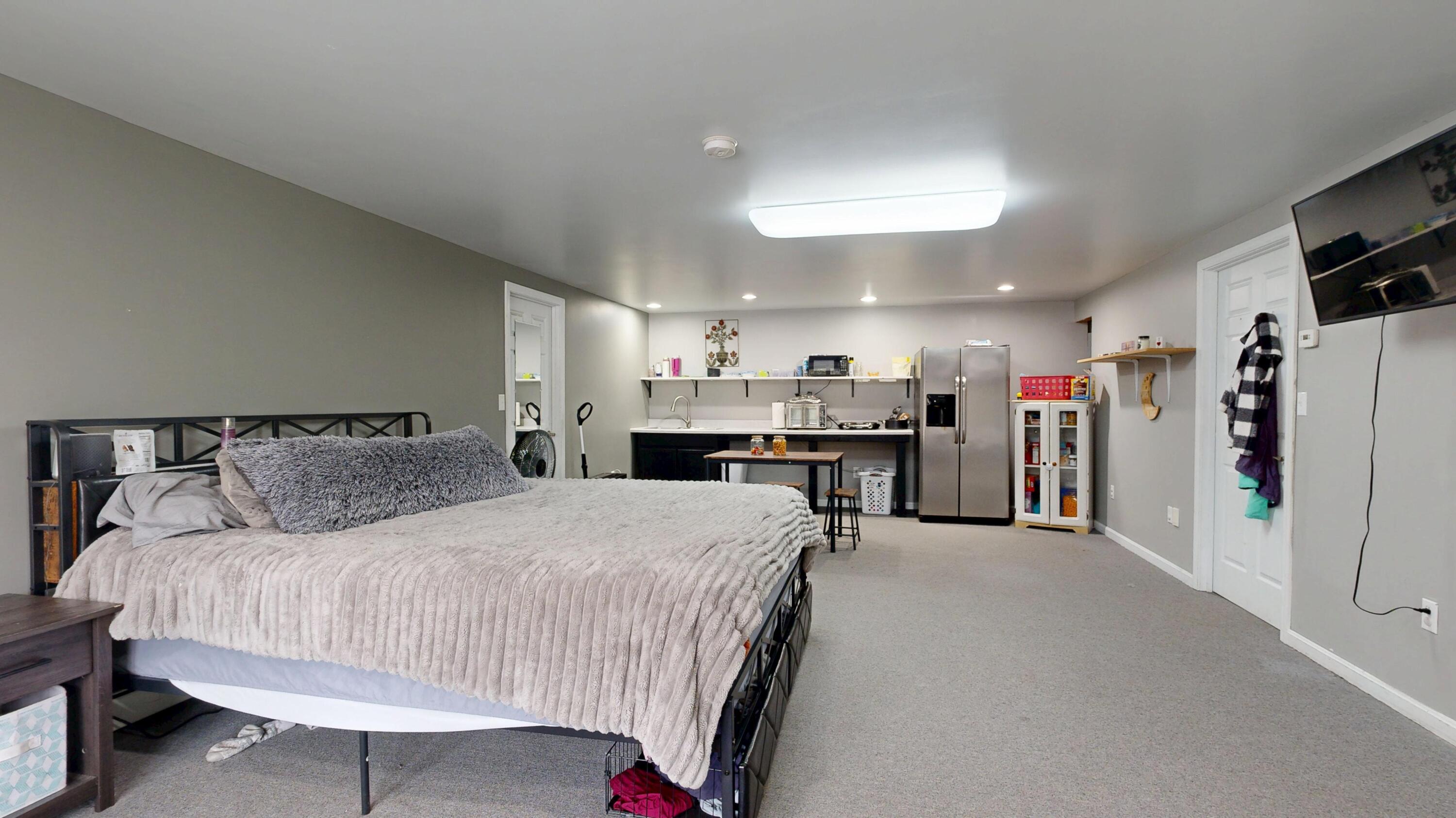 25 Fairview Drive Leeds ME 04263