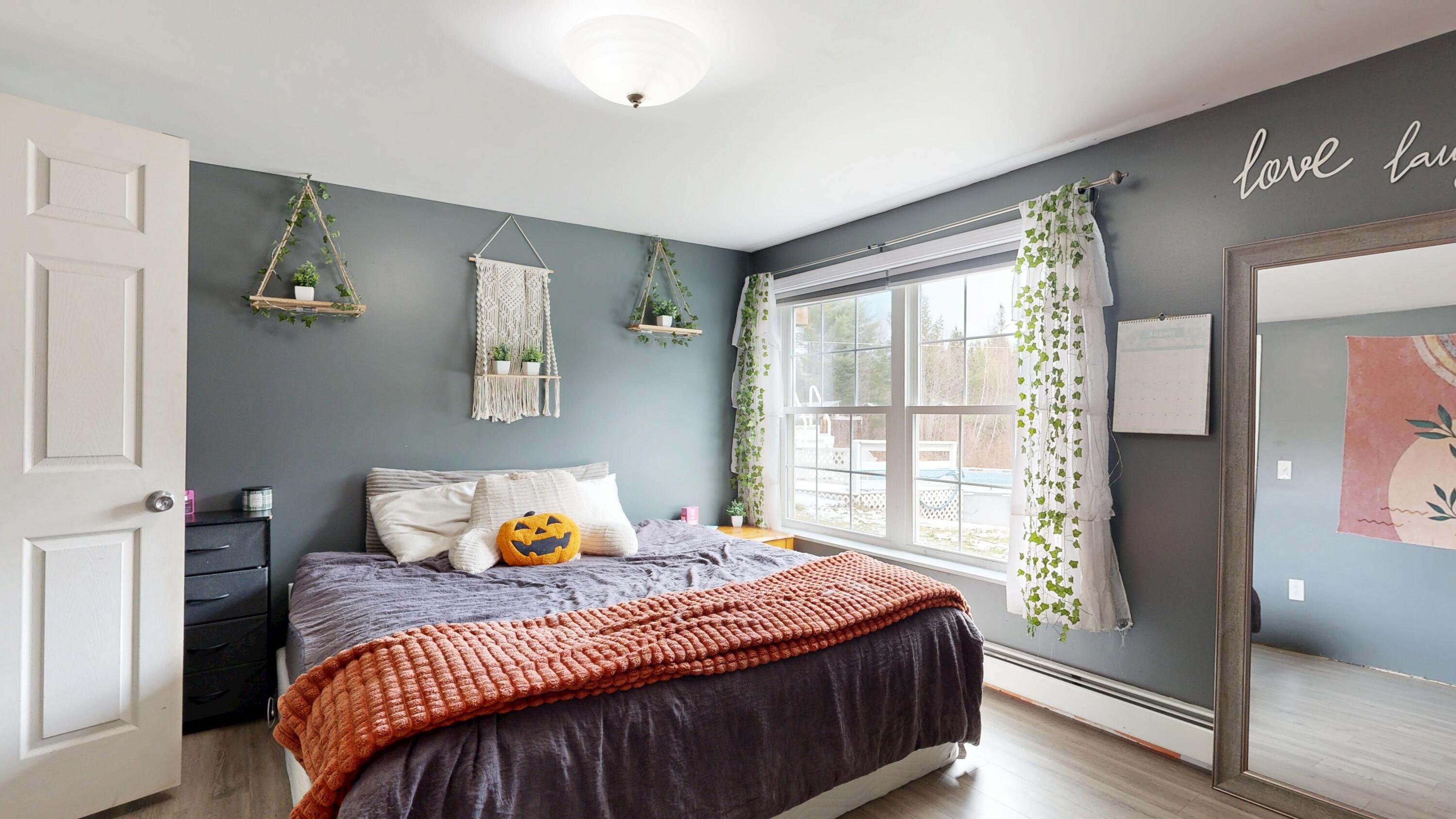 25 Fairview Drive Leeds ME 04263