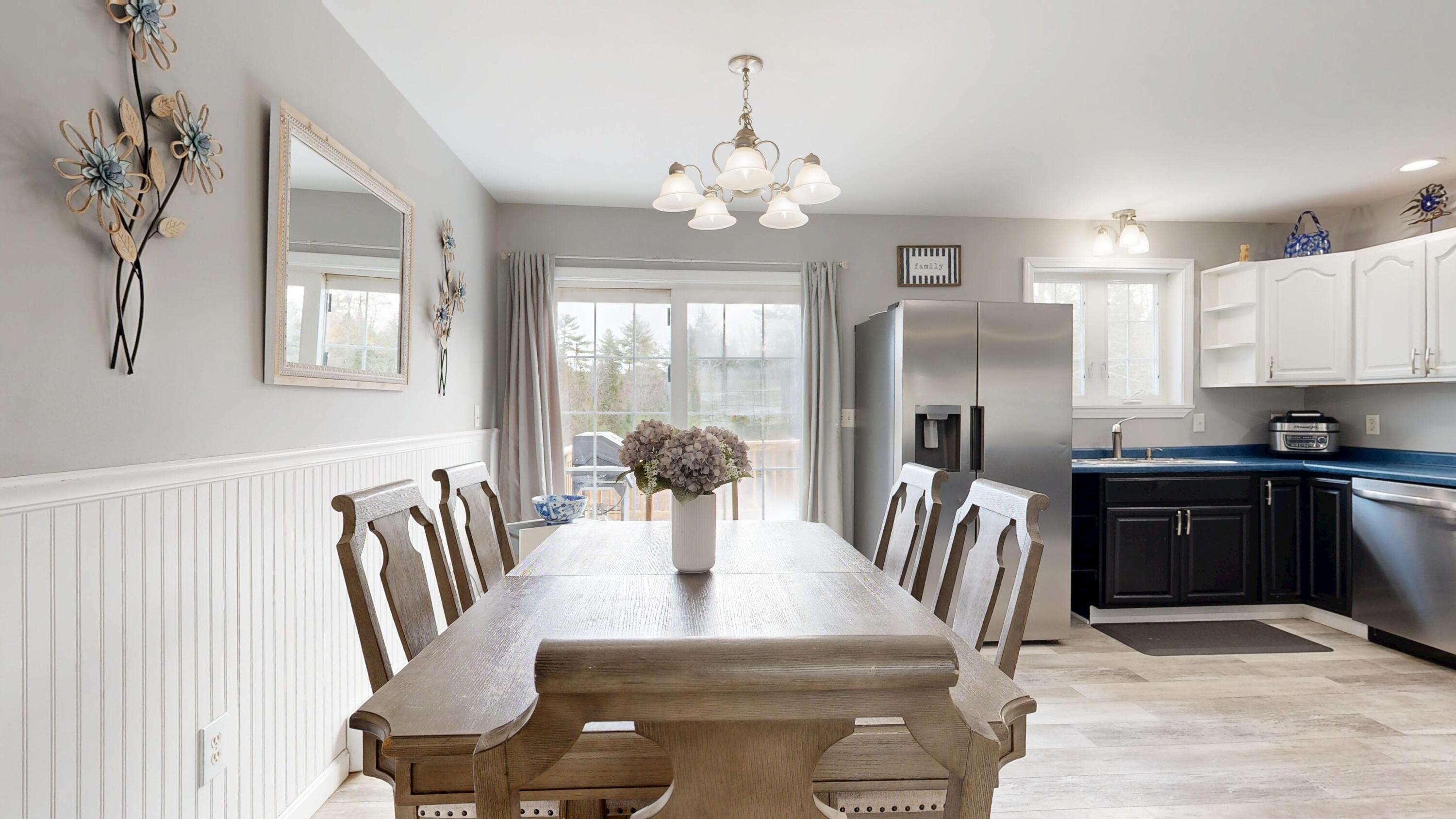 25 Fairview Drive Leeds ME 04263