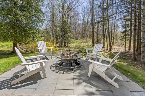 160 Flying Point Road Freeport ME 04032