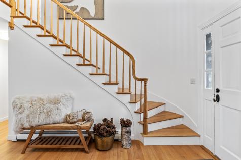 160 Flying Point Road Freeport ME 04032