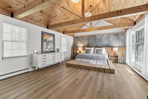 160 Flying Point Road Freeport ME 04032