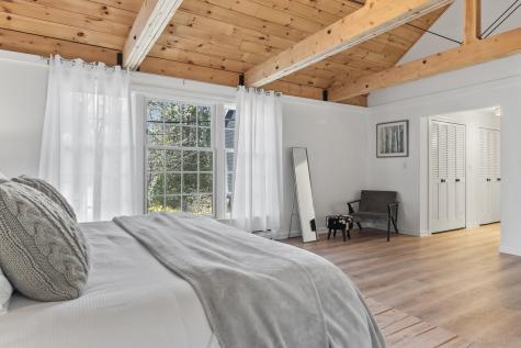 160 Flying Point Road Freeport ME 04032