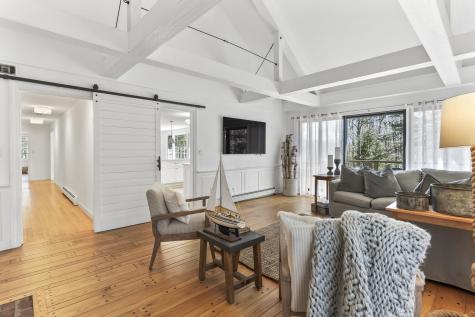 160 Flying Point Road Freeport ME 04032