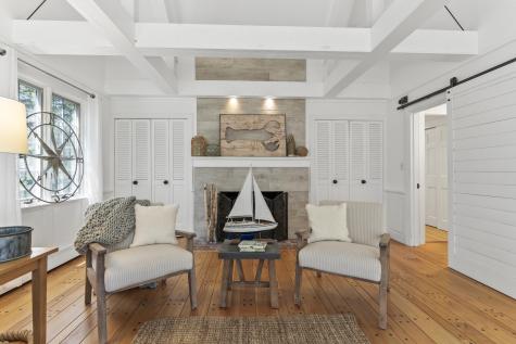 160 Flying Point Road Freeport ME 04032