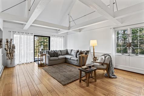 160 Flying Point Road Freeport ME 04032