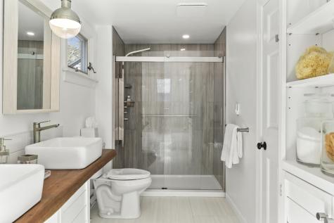 160 Flying Point Road Freeport ME 04032