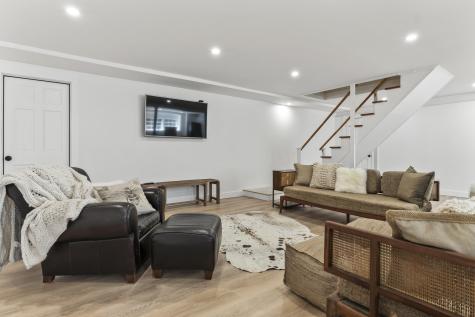 160 Flying Point Road Freeport ME 04032