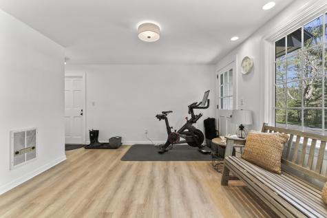 160 Flying Point Road Freeport ME 04032