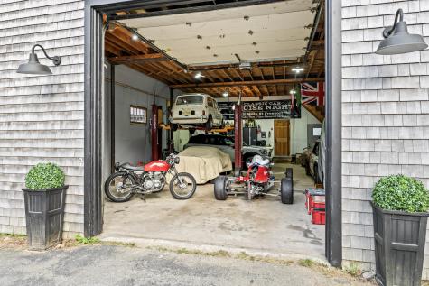 160 Flying Point Road Freeport ME 04032