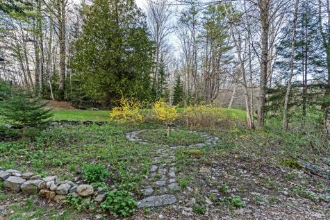 160 Flying Point Road Freeport ME 04032