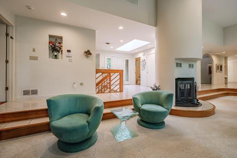 15 Inverness Road Falmouth ME 04105