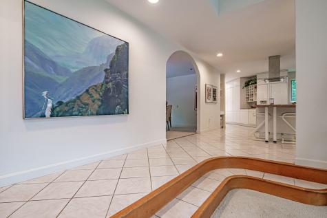 15 Inverness Road Falmouth ME 04105