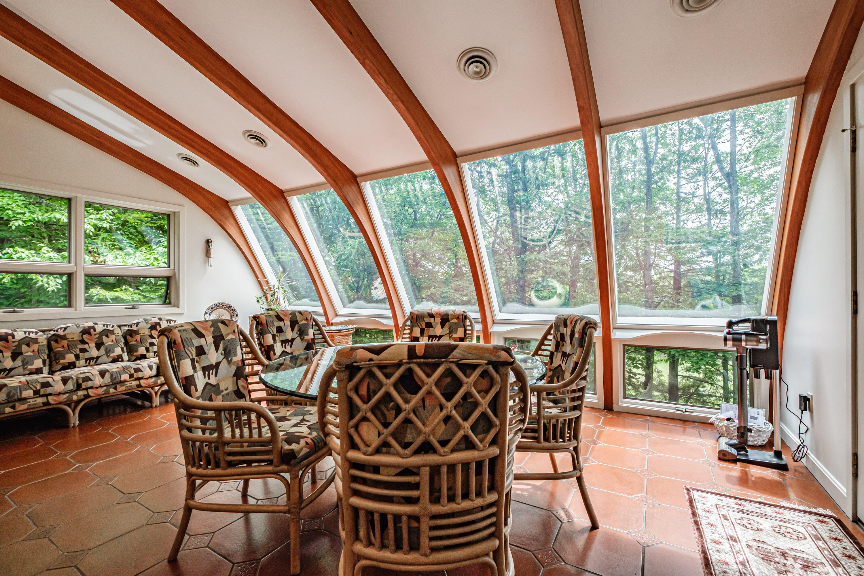 15 Inverness Road Falmouth ME 04105