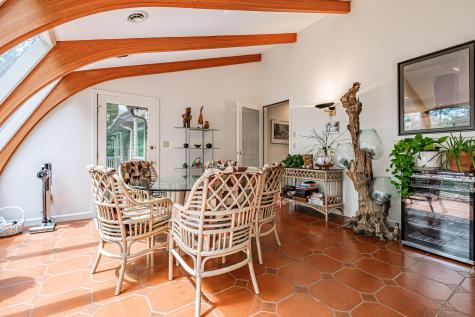 15 Inverness Road Falmouth ME 04105