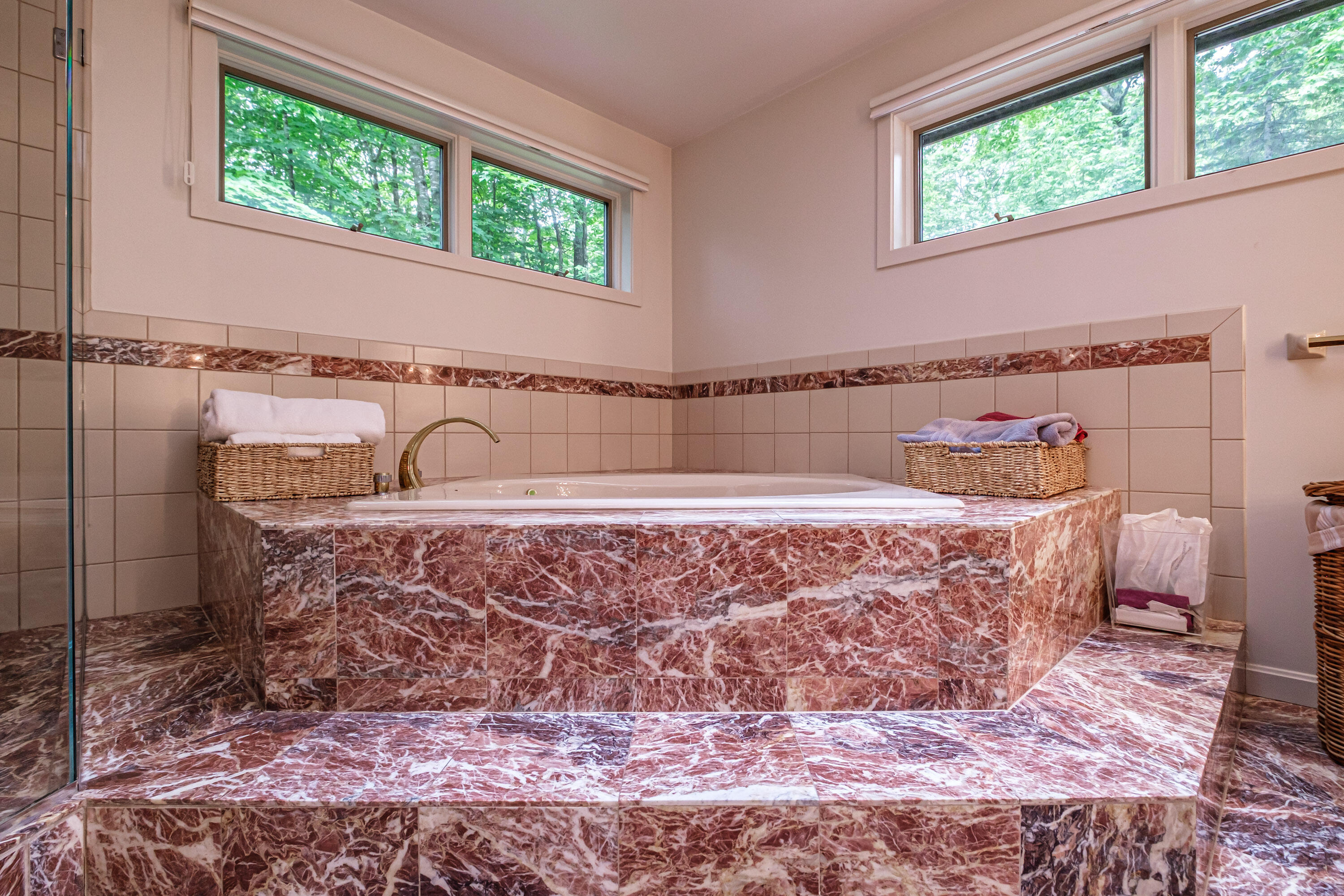 15 Inverness Road Falmouth ME 04105